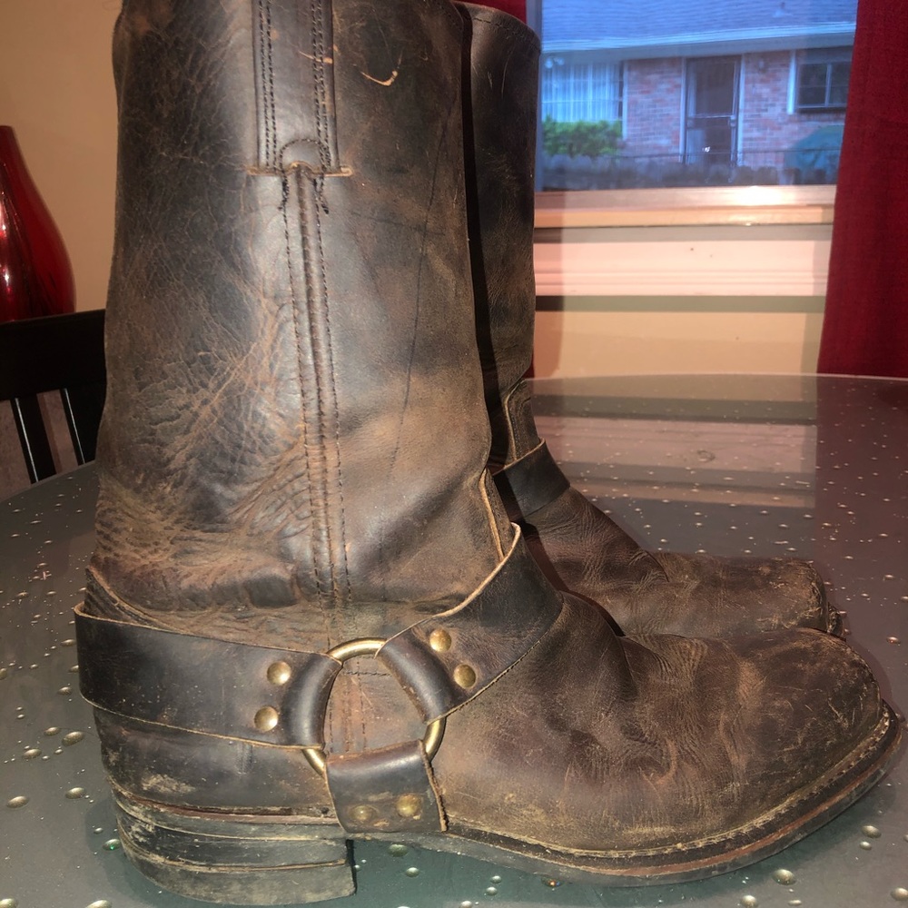 Distressed Frye motorcycle Boots Brown Leather 11